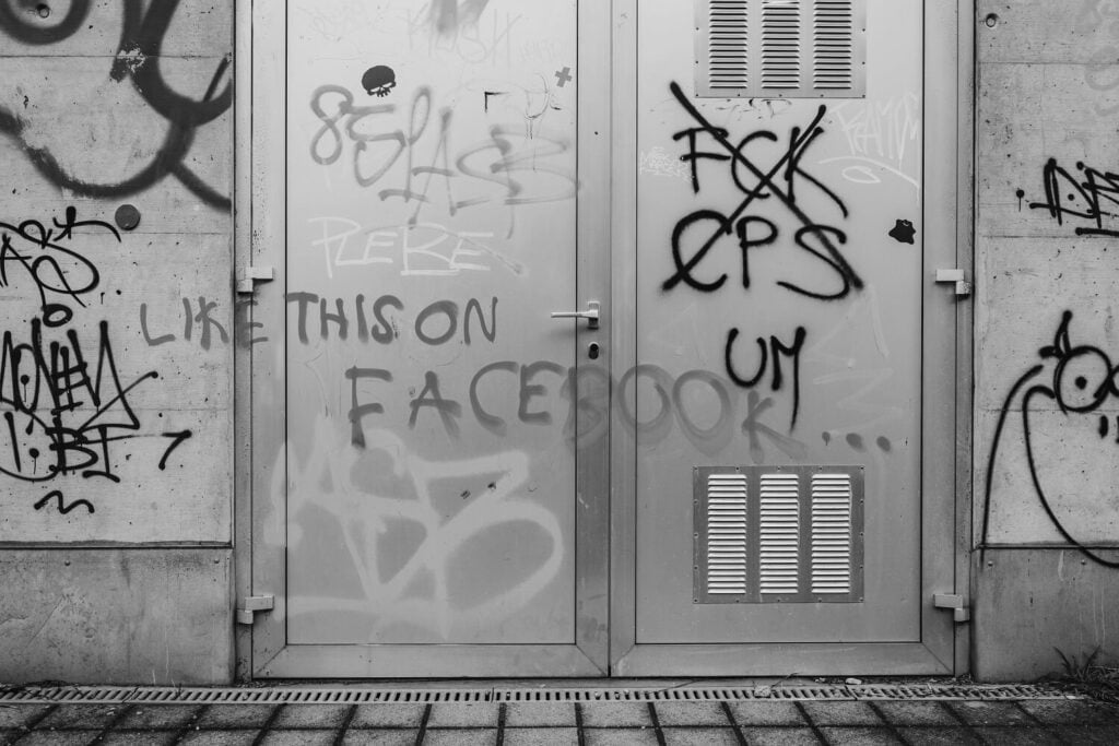 facebook-advertising-benefits